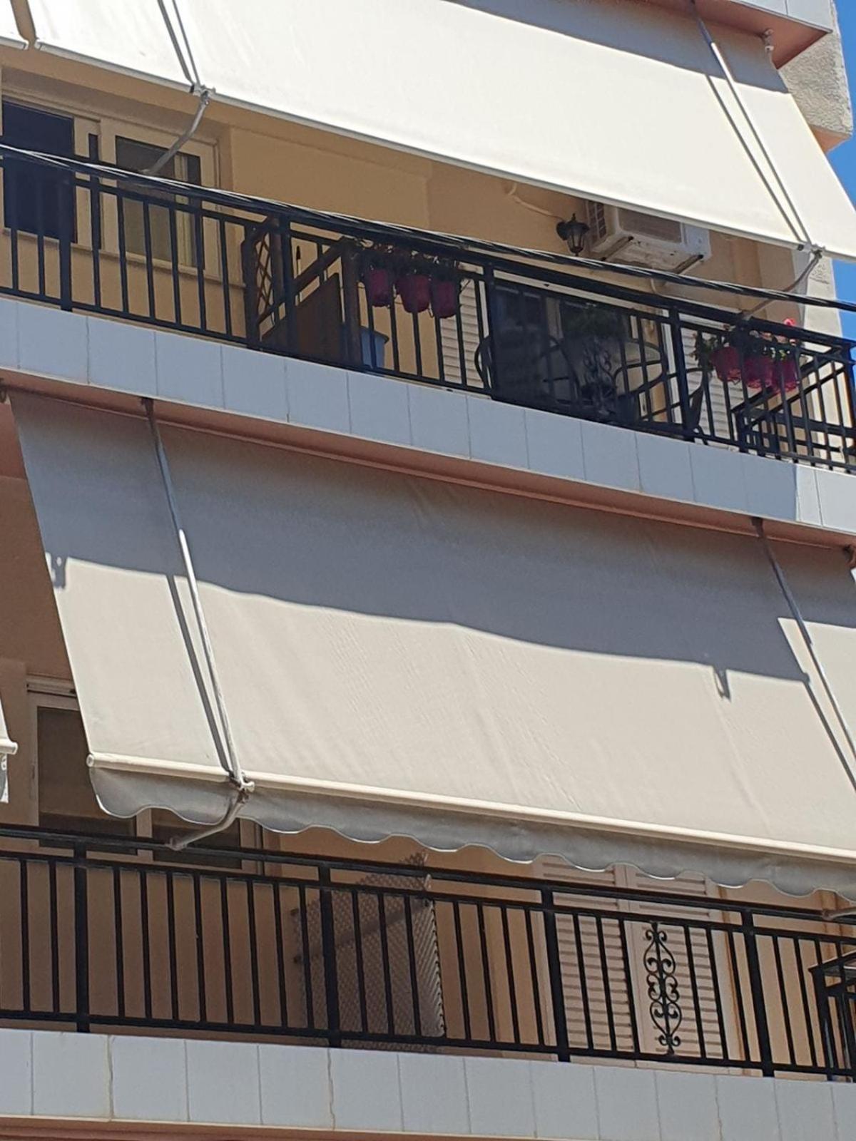 F K Apartments Артемида Екстериор снимка
