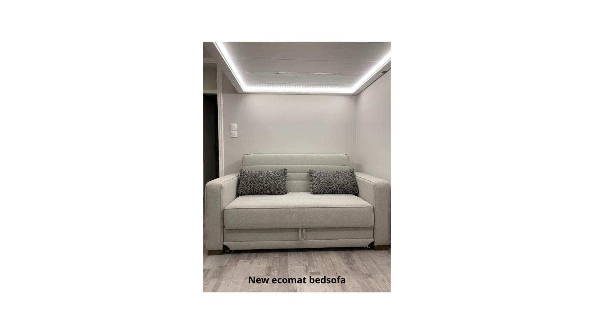 F K Apartments Артемида Екстериор снимка